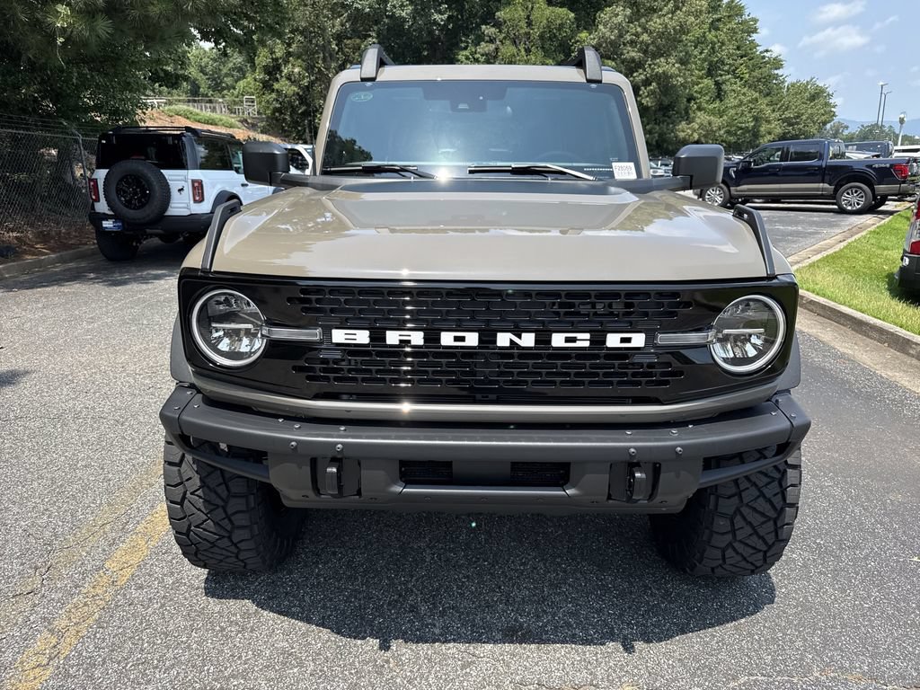 New 2026 Ford Bronco Big Bend w/ Black Diamond Package AWD/4WD image 2