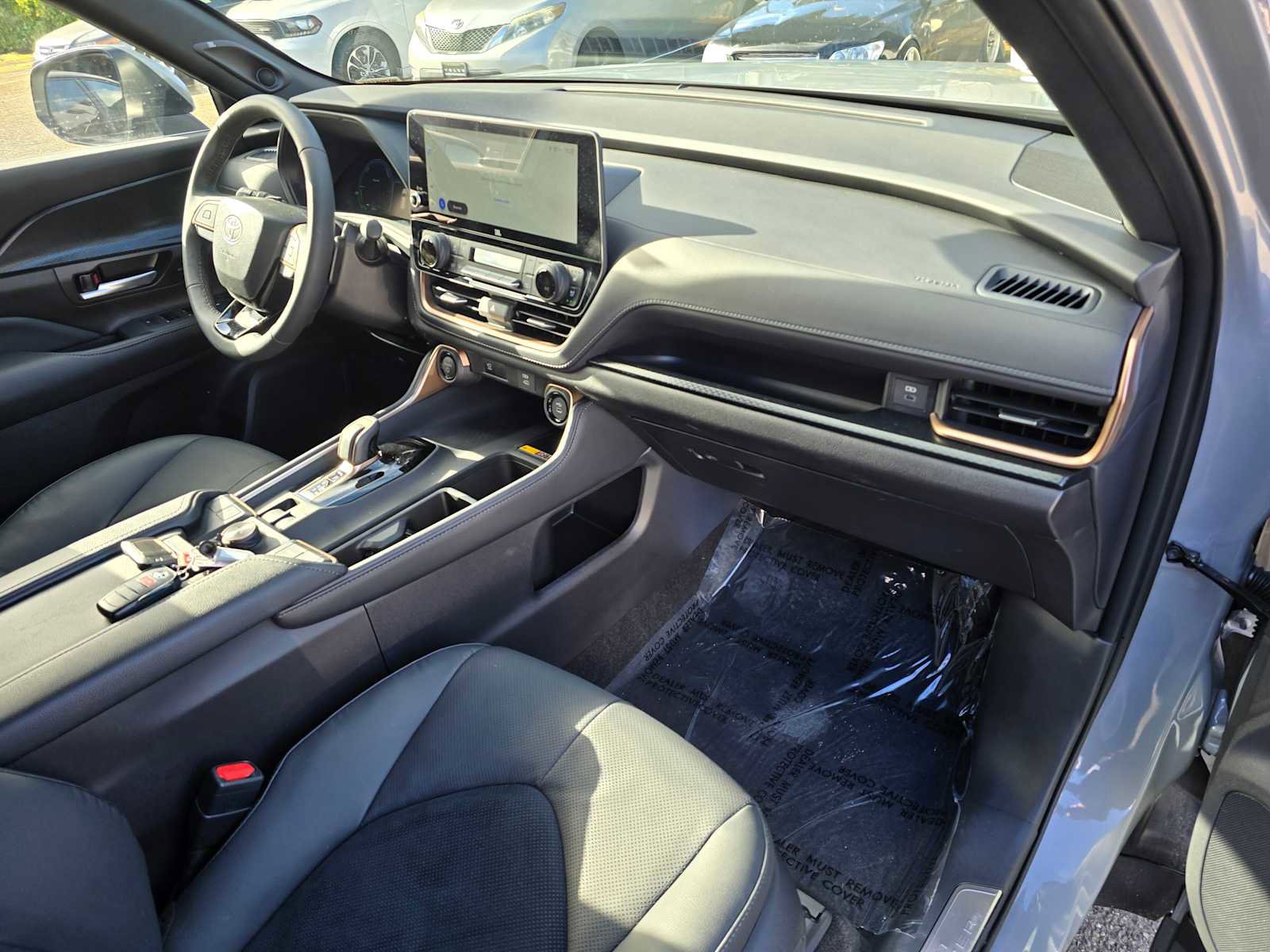 Used 2025 Toyota Grand Highlander AWD Hybrid image 12