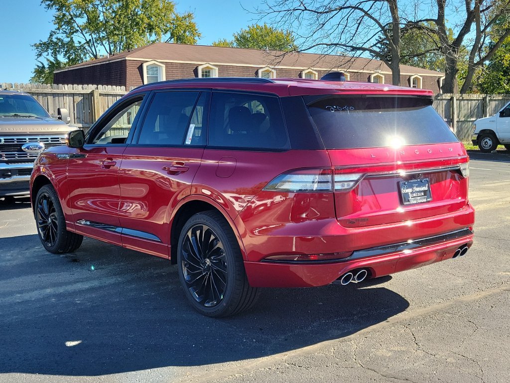 New 2027 Lincoln Aviator Reserve AWD/4WD image 6