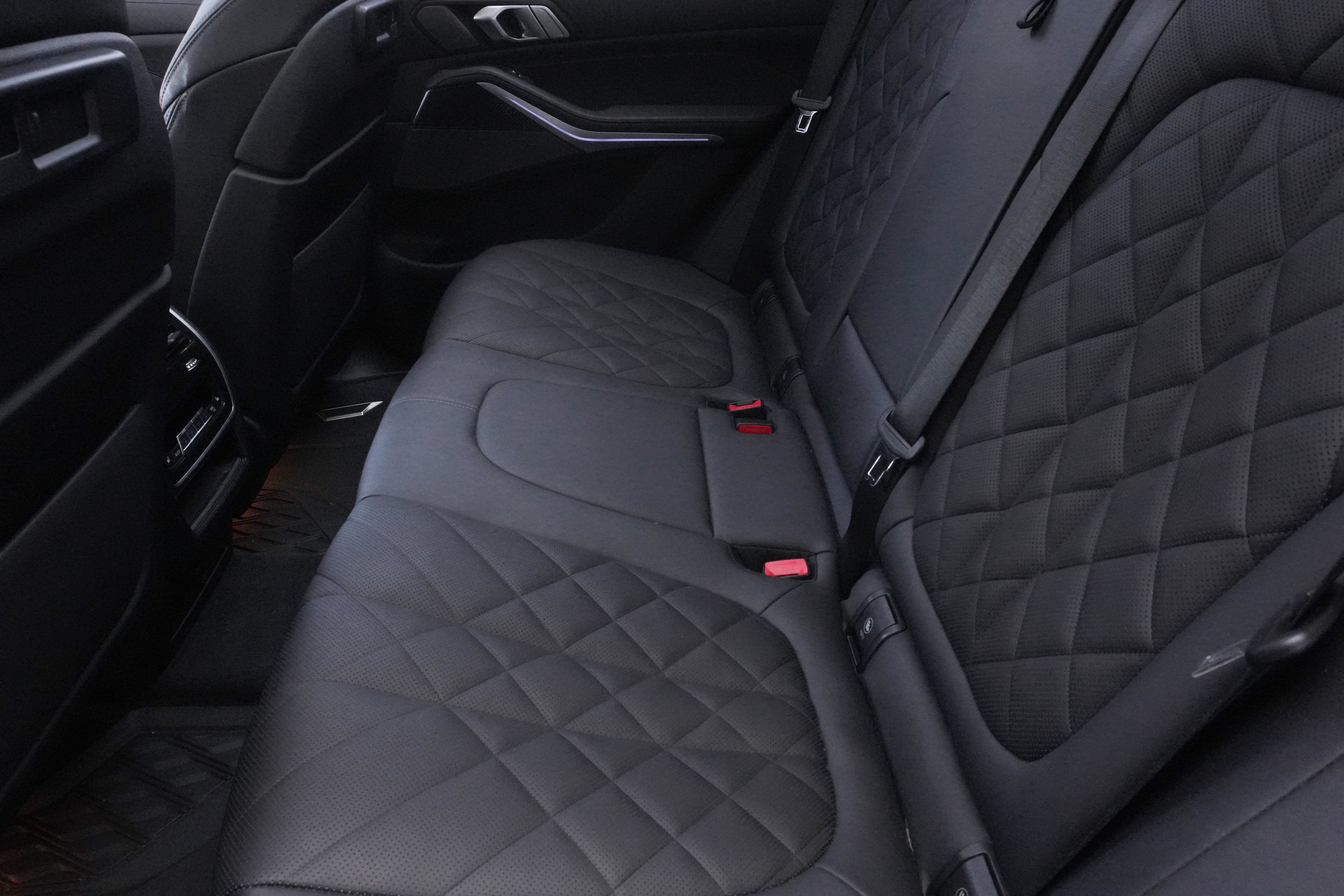 Used 2023 BMW X5 M50i w/ Climate Comfort Package AWD/4WD image 33