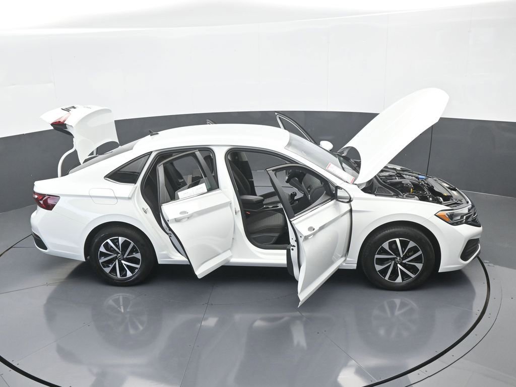 Used 2023 Volkswagen Jetta S image 66