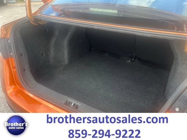 Used 2020 Nissan Versa SV FWD image 30