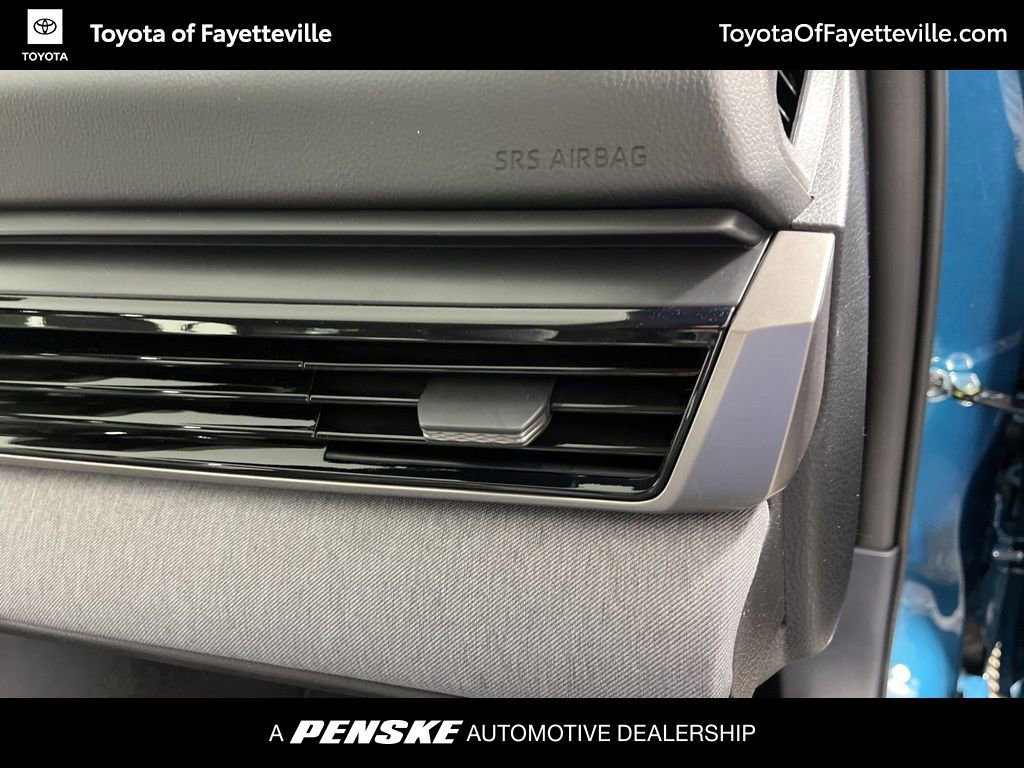 Used 2026 Toyota Camry LE w/ Convenience Package FWD image 19