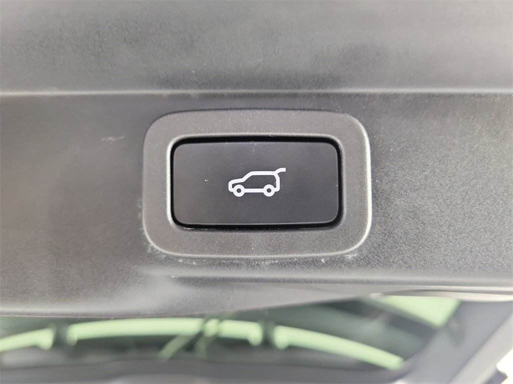 Used 2020 Land Rover Range Rover Sport HST image 8