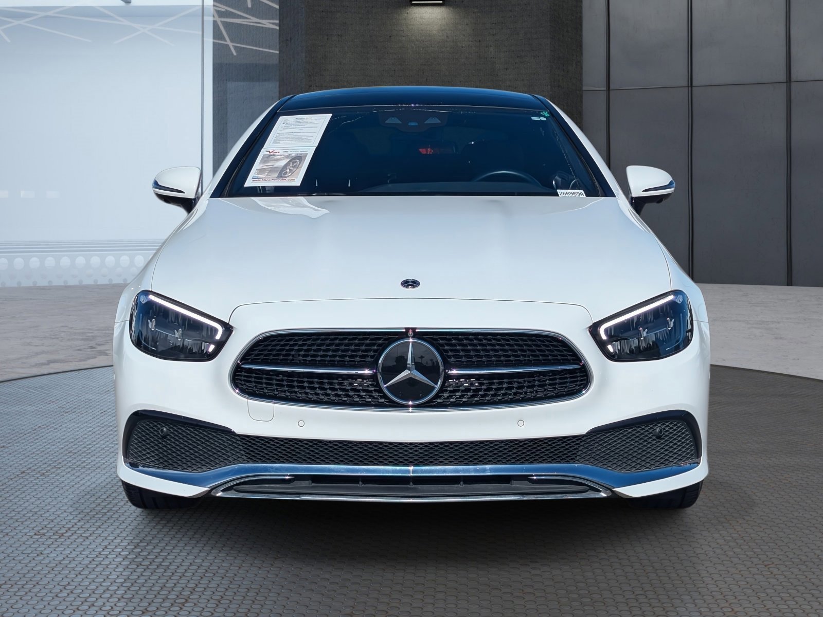 Used 2022 Mercedes-Benz E 450 Coupe image 9