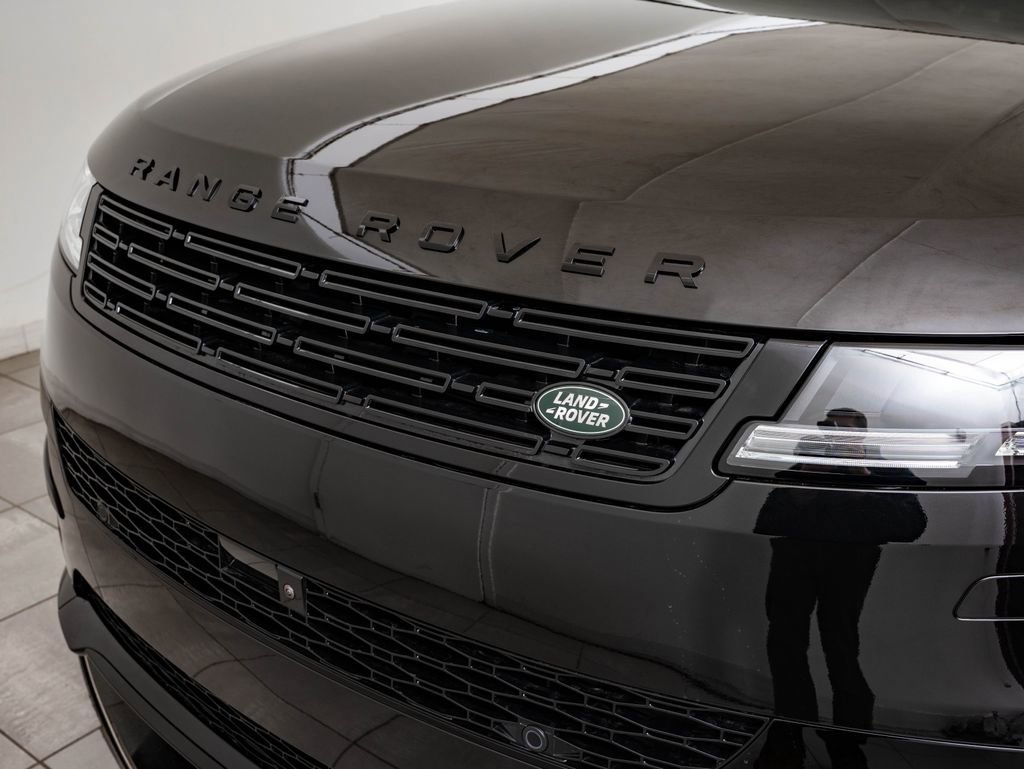 New 2026 Land Rover Range Rover Sport Dynamic SE AWD/4WD image 16
