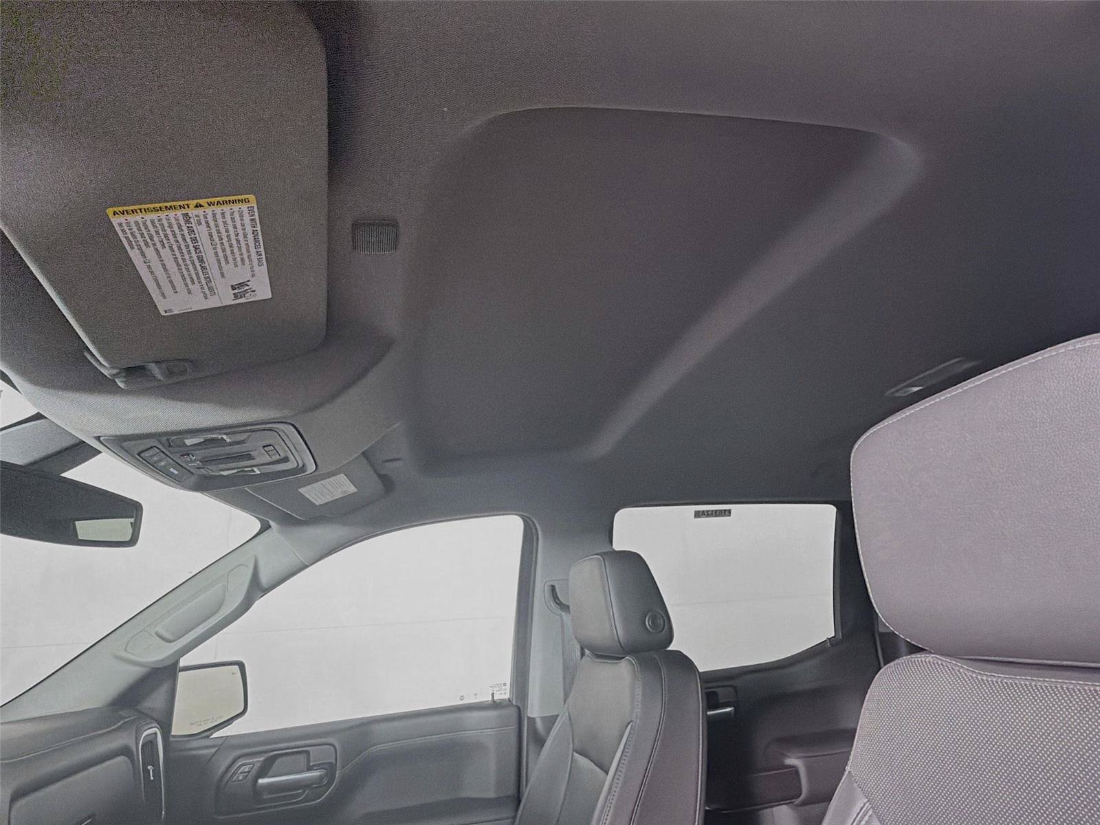 Used 2019 Chevrolet Silverado 1500 LTZ w/ LTZ Convenience Package AWD/4WD image 5