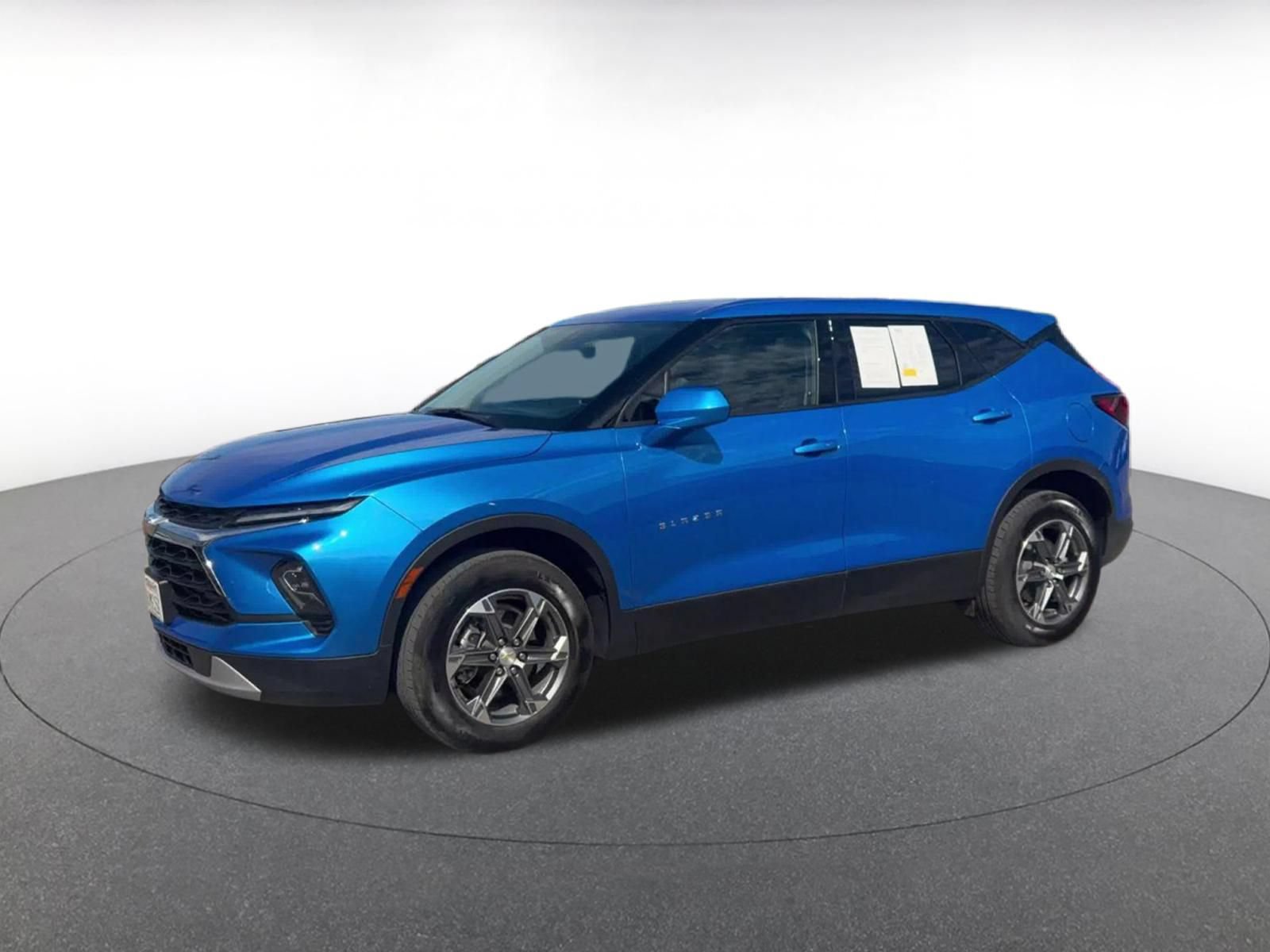 Used 2026 Chevrolet Blazer LT AWD/4WD image 8