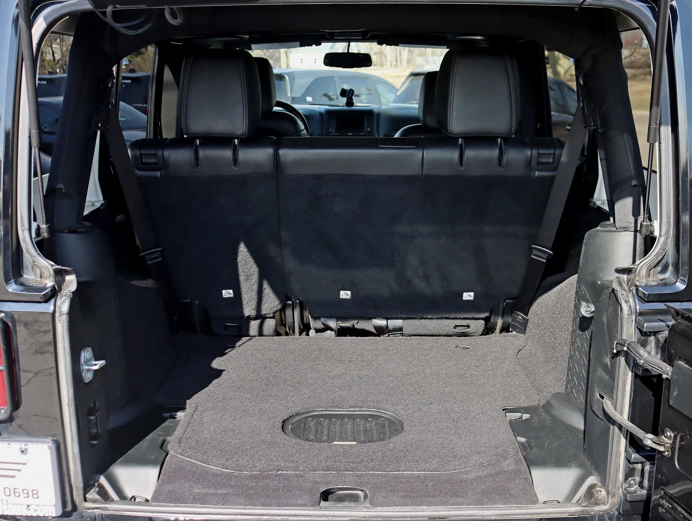 Used 2018 Jeep Wrangler Unlimited Sahara image 37