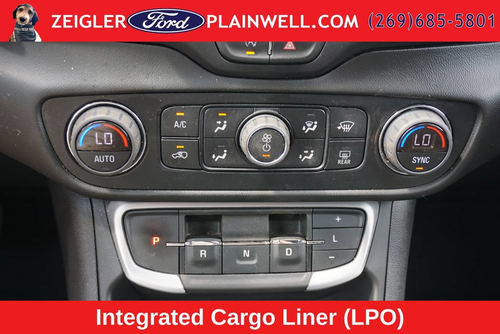 Used 2022 GMC Terrain SLT w/ Tech Package AWD/4WD image 23