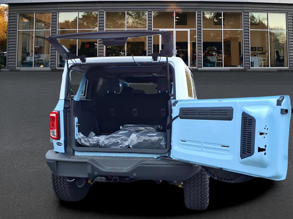 New 2025 Ford Bronco Heritage Edition image 10