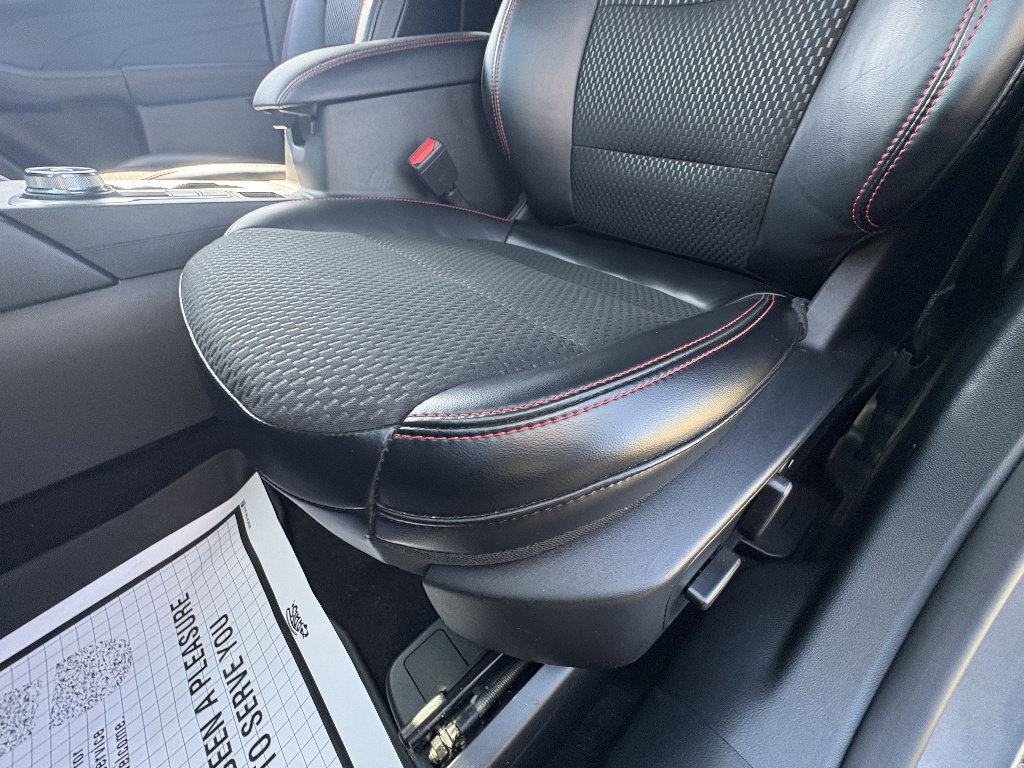 Used 2024 Ford Escape ST-Line w/ Tech Pack #1 image 33