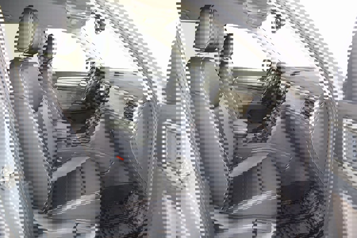 Used 2021 Volkswagen Atlas SE image 12