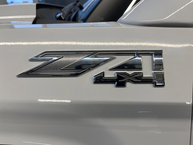 Used 2017 GMC Sierra 1500 SLE image 8