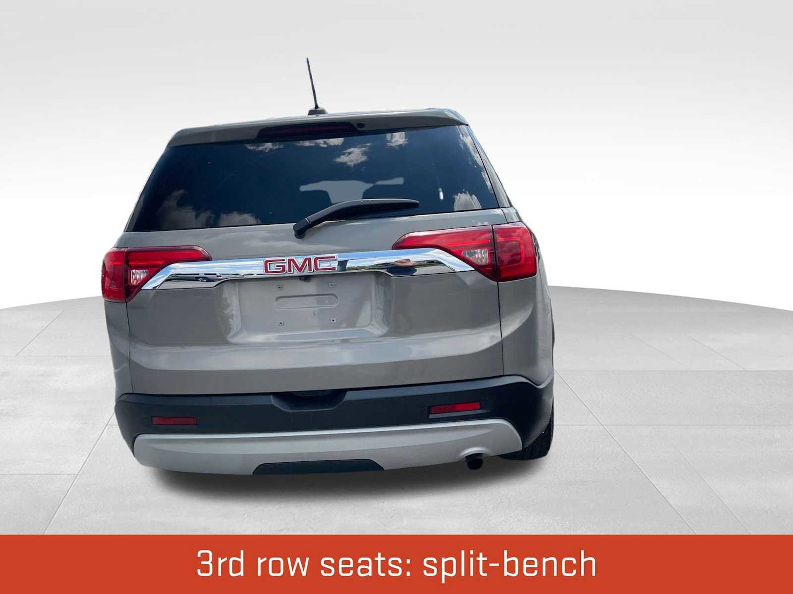 Used 2019 GMC Acadia SLE FWD image 6