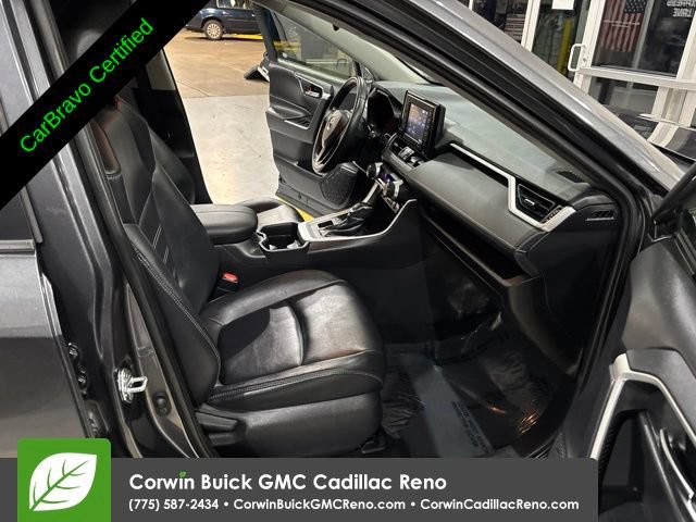Used 2020 Toyota RAV4 XLE Premium AWD/4WD image 34