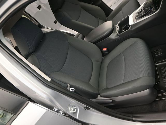 Used 2025 Toyota RAV4 LE image 16