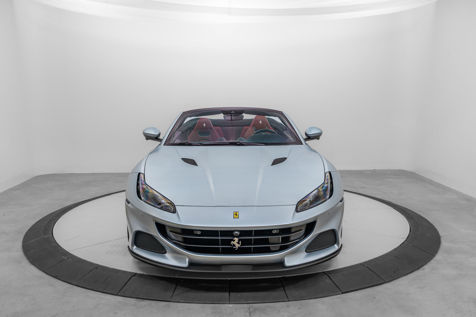 Certified 2023 Ferrari Portofino M RWD image 8