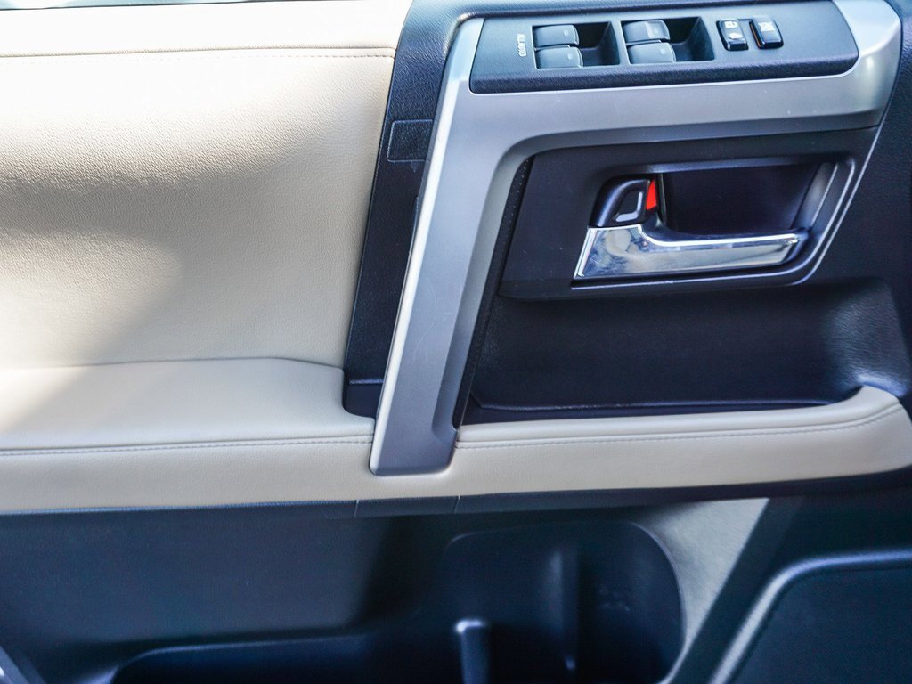 Used 2017 Toyota 4Runner SR5 image 19