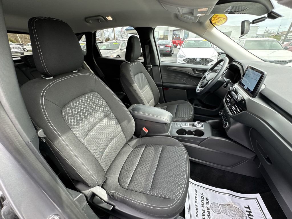 Used 2024 Ford Escape Active w/ Cold Weather Package image 24