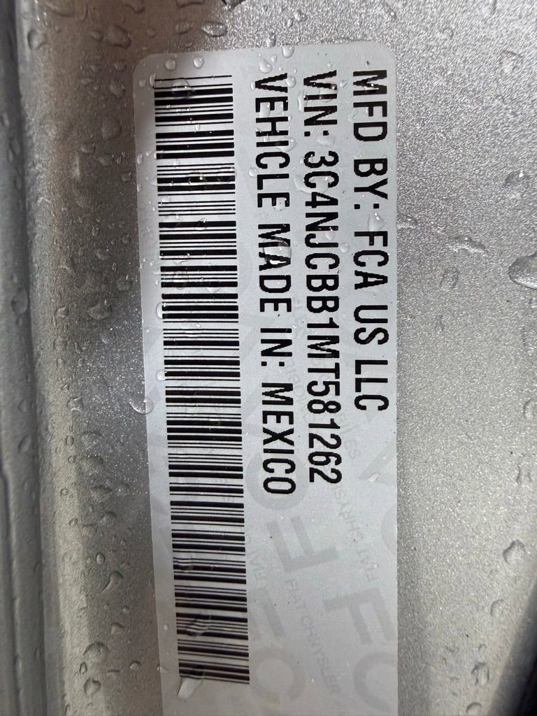 Used 2021 Jeep Compass Latitude FWD image 19