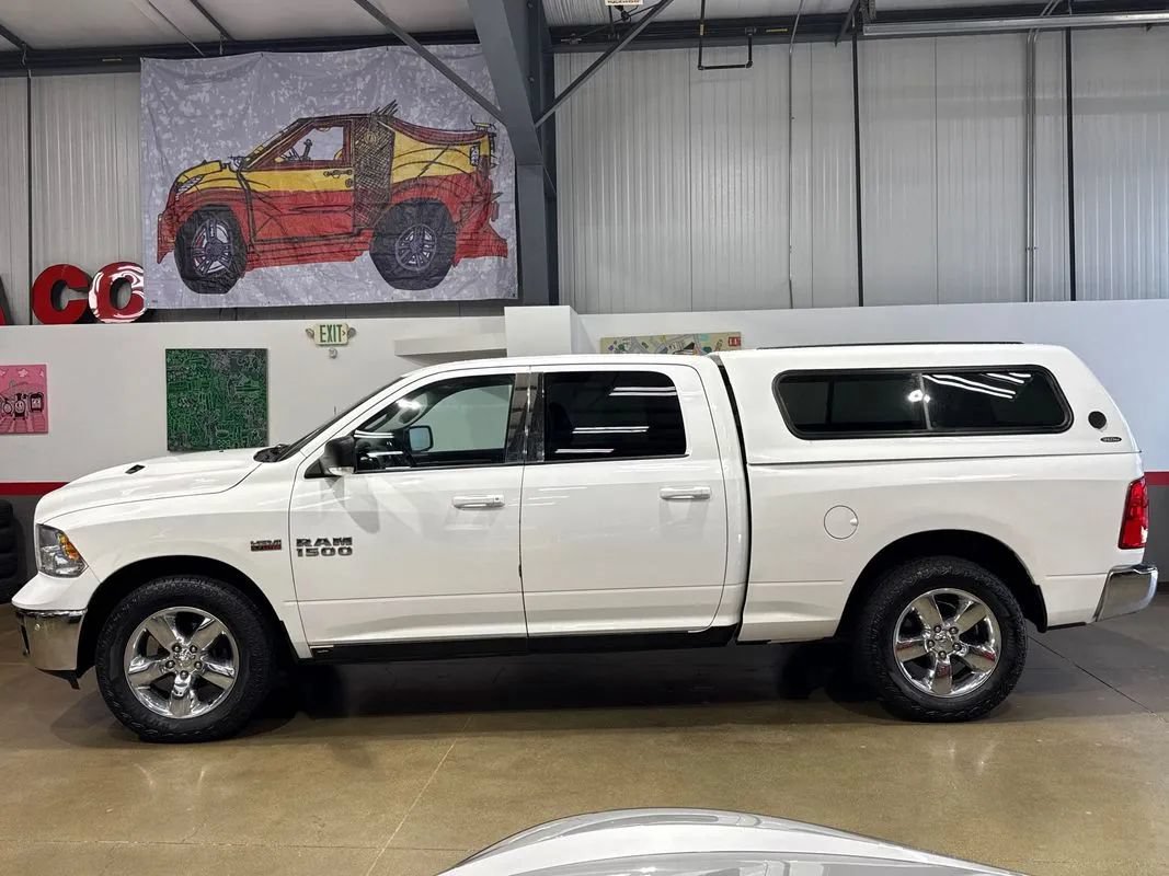 Used 2019 RAM 1500 Big Horn AWD/4WD image 4