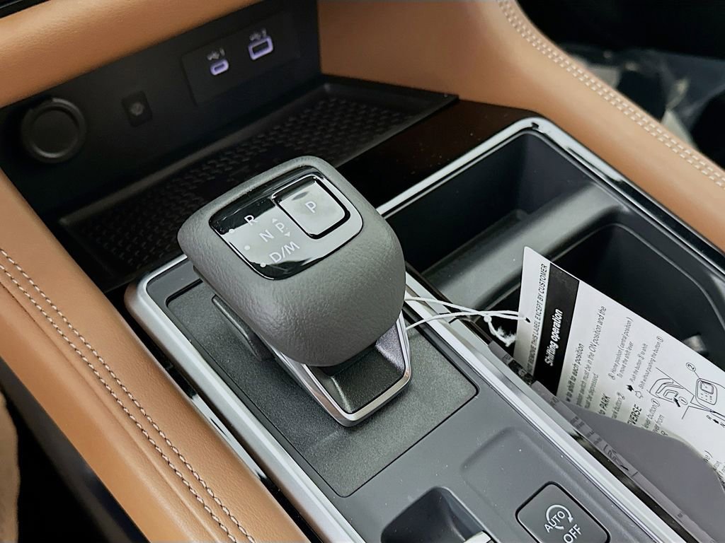 New 2025 Nissan Pathfinder Platinum w/ Cargo Package image 40