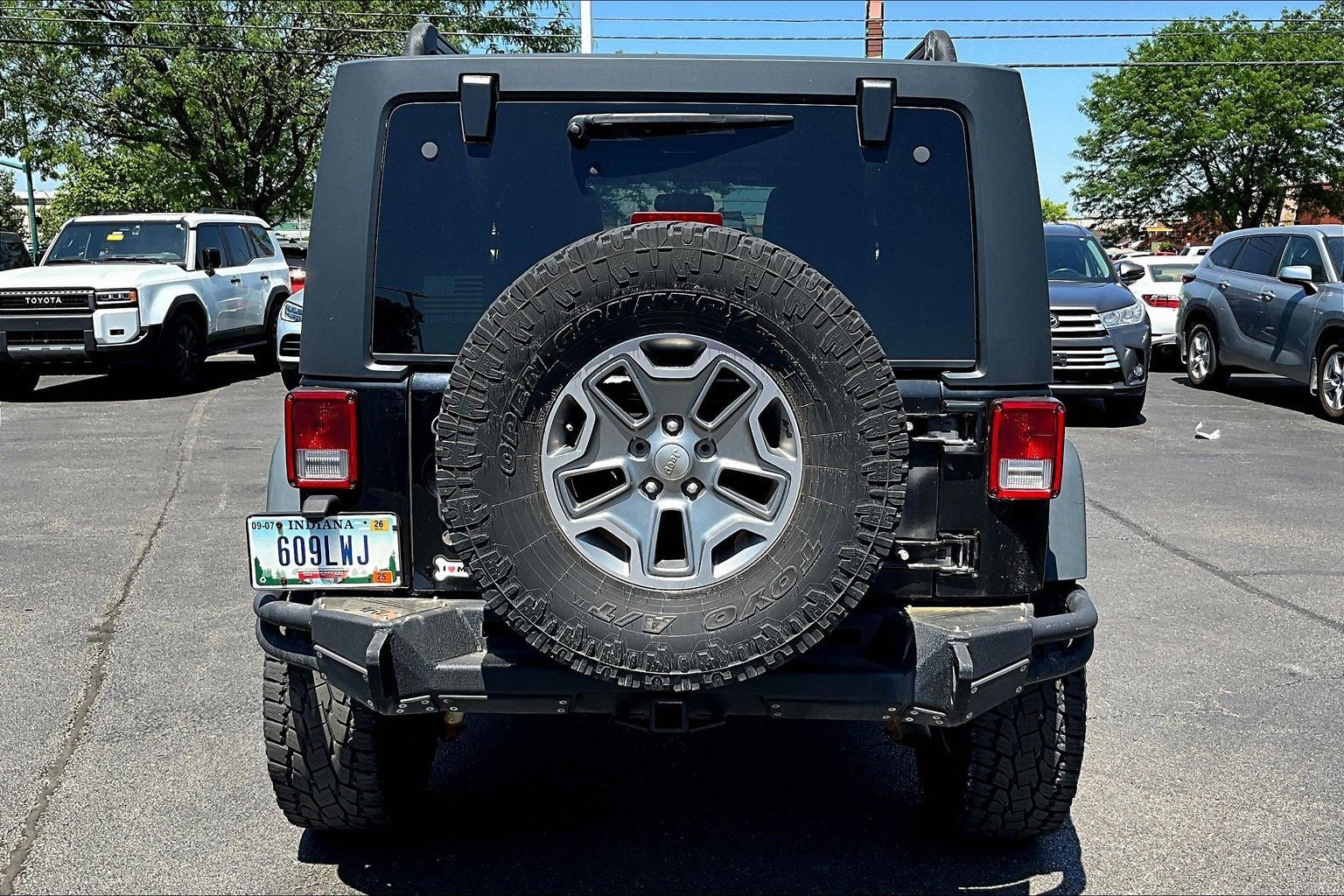 Used 2015 Jeep Wrangler Unlimited Rubicon AWD/4WD image 5