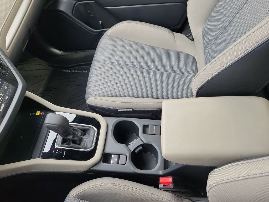 Used 2025 Subaru Forester Premium w/ Convenience Package #1 image 22