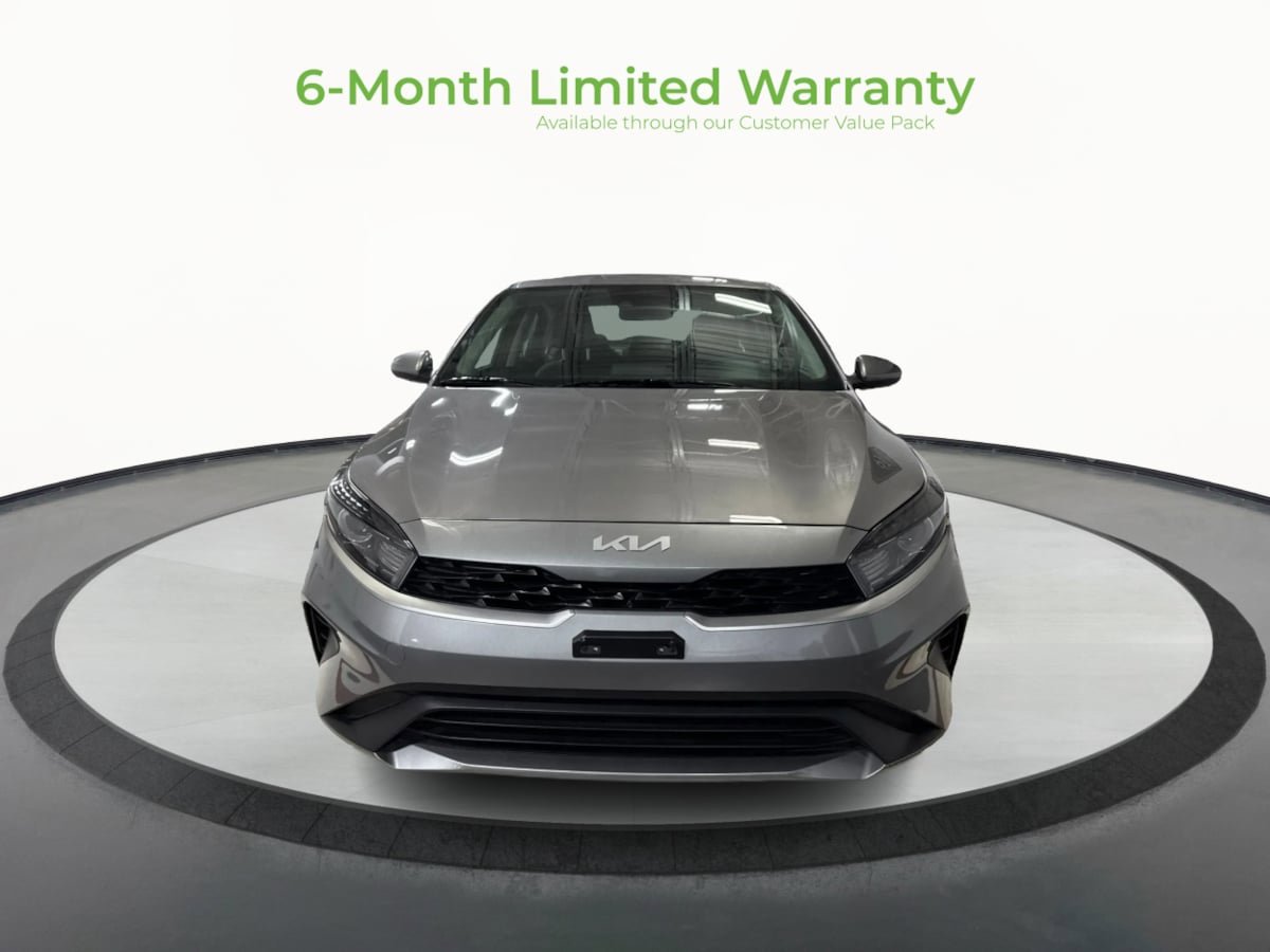 Used 2024 Kia Forte LXS FWD image 2