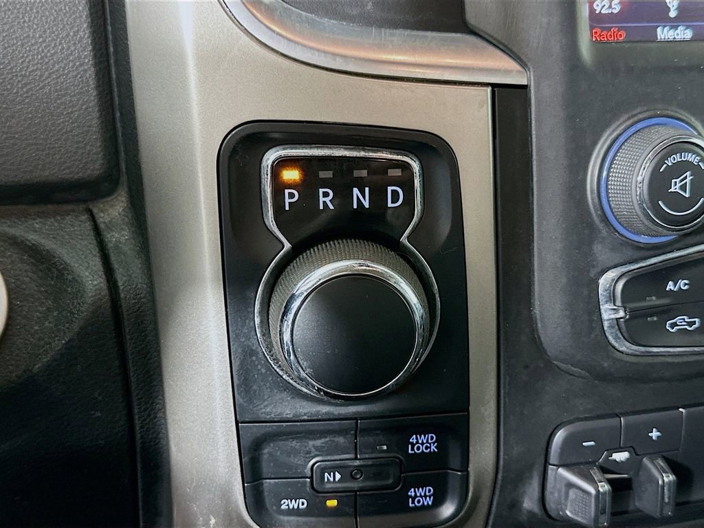 Certified 2019 RAM 1500 Classic SLT w/ Luxury Group image 22