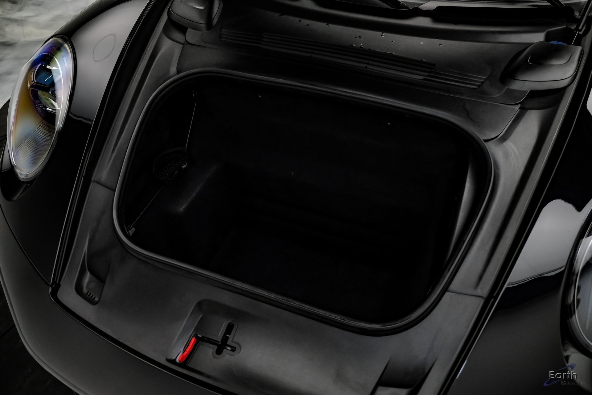 Used 2022 Porsche 911 Turbo S image 93