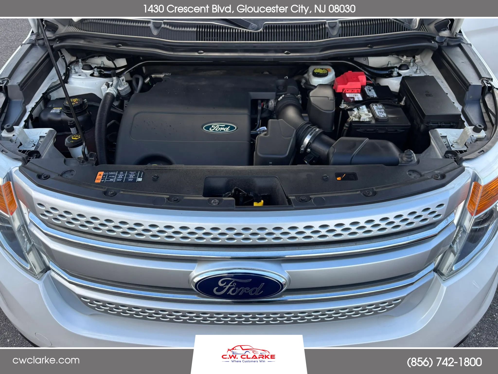 Used 2015 Ford Explorer XLT w/ Equipment Group 202A image 29