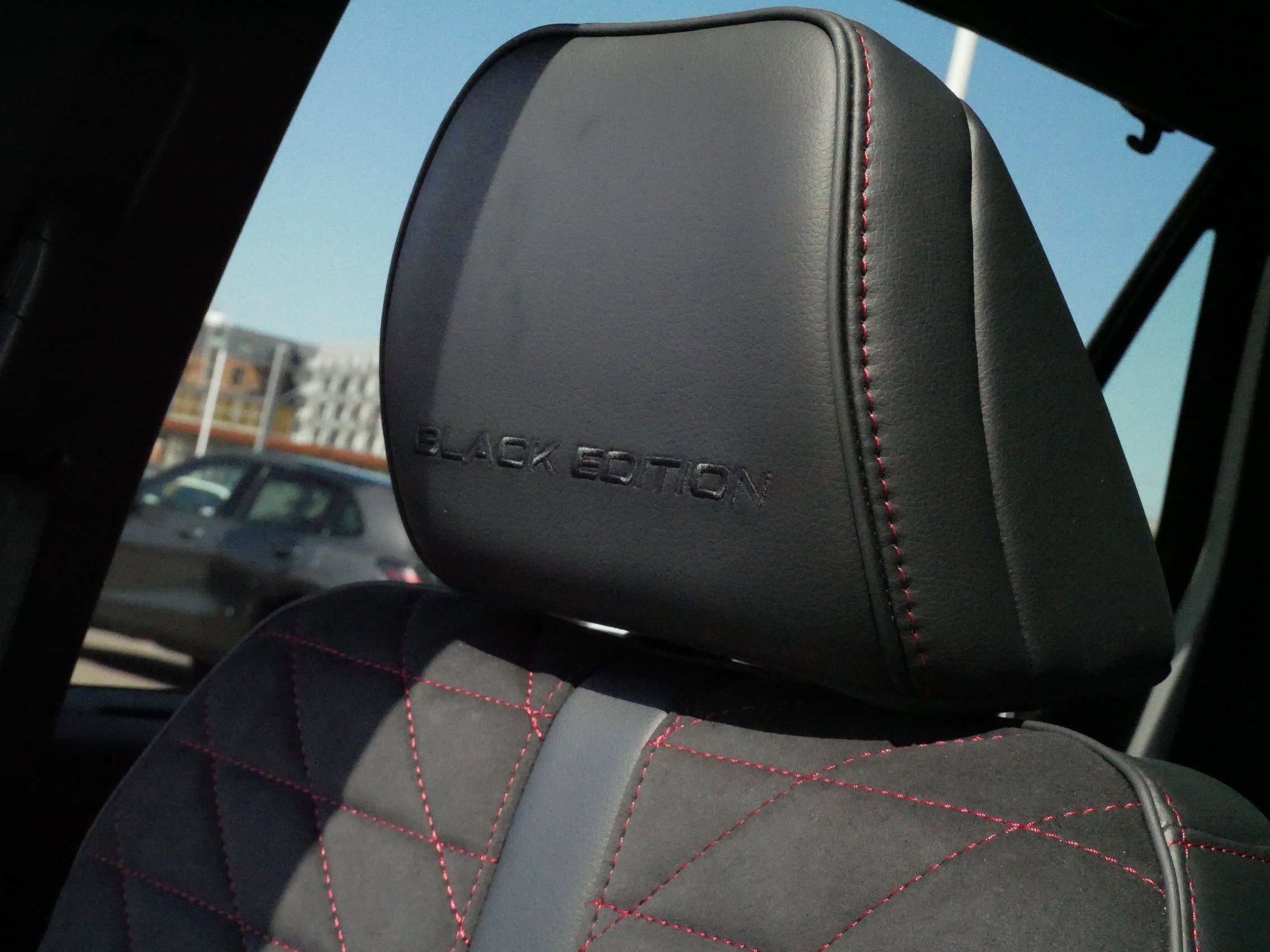 Certified 2026 Honda Pilot Black Edition image 33