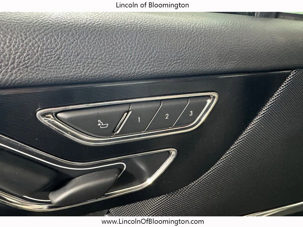 New 2026 Lincoln Corsair Reserve image 21