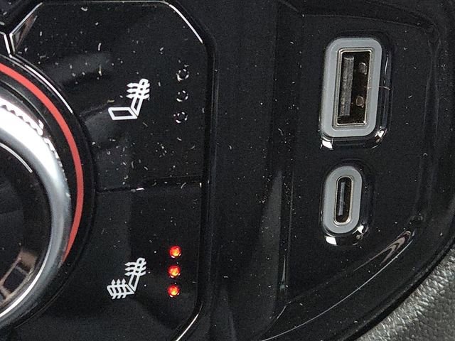 New 2026 GMC Sierra 1500 Elevation image 8