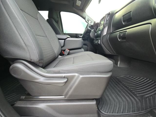 Used 2024 Chevrolet Silverado 2500 Custom w/ Custom Convenience Package image 17