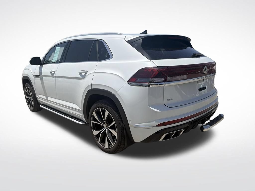 Certified 2024 Volkswagen Atlas Cross Sport SEL Premium R-Line AWD/4WD image 7