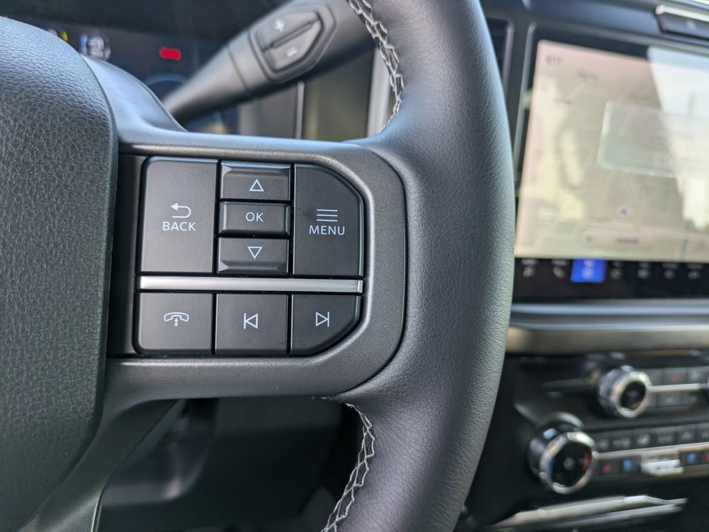 New 2026 Ford F250 Lariat w/ Black Appearance Package AWD/4WD image 30