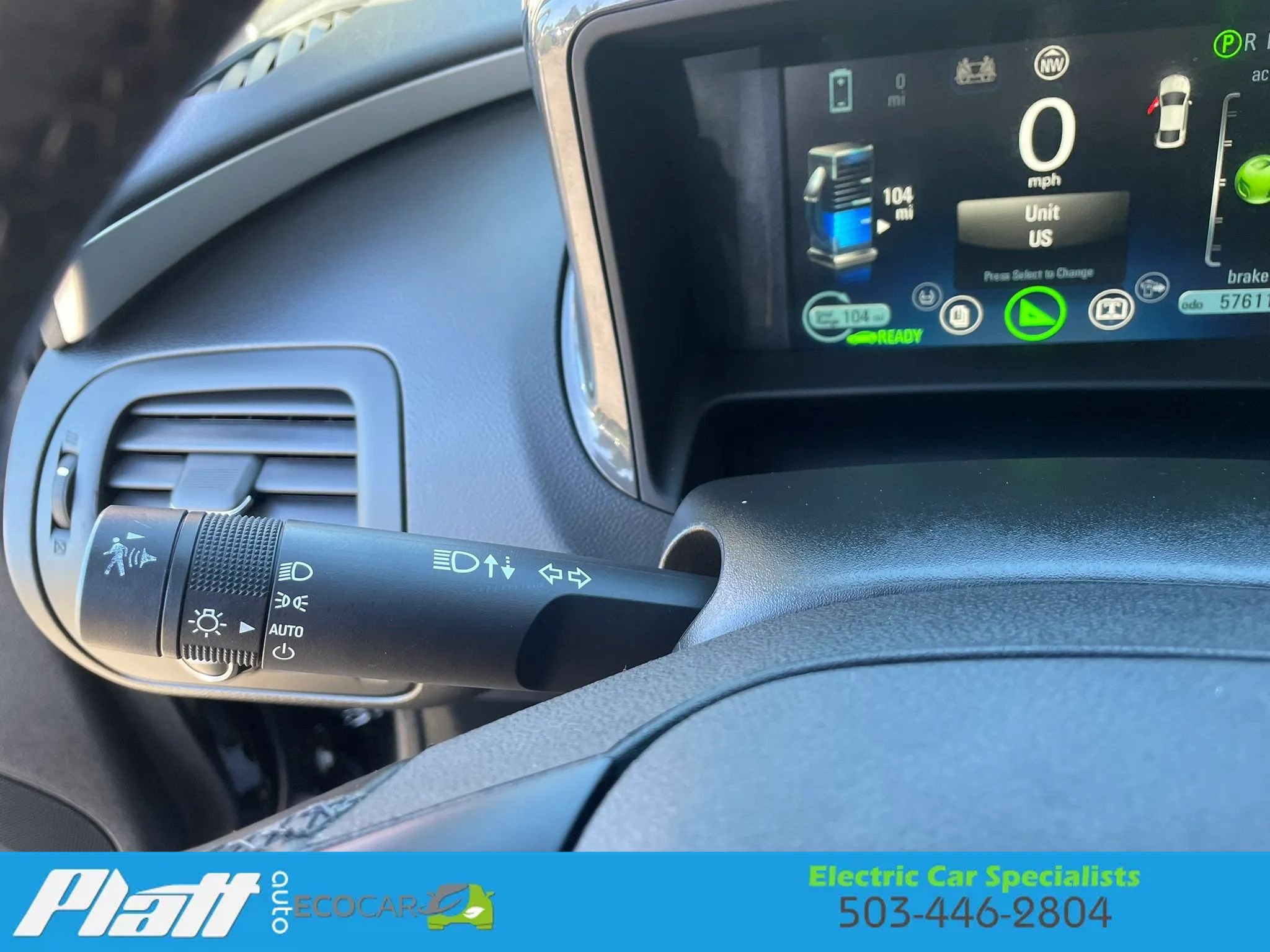 Used 2015 Chevrolet Volt Premium w/ Premium Trim Package FWD image 29