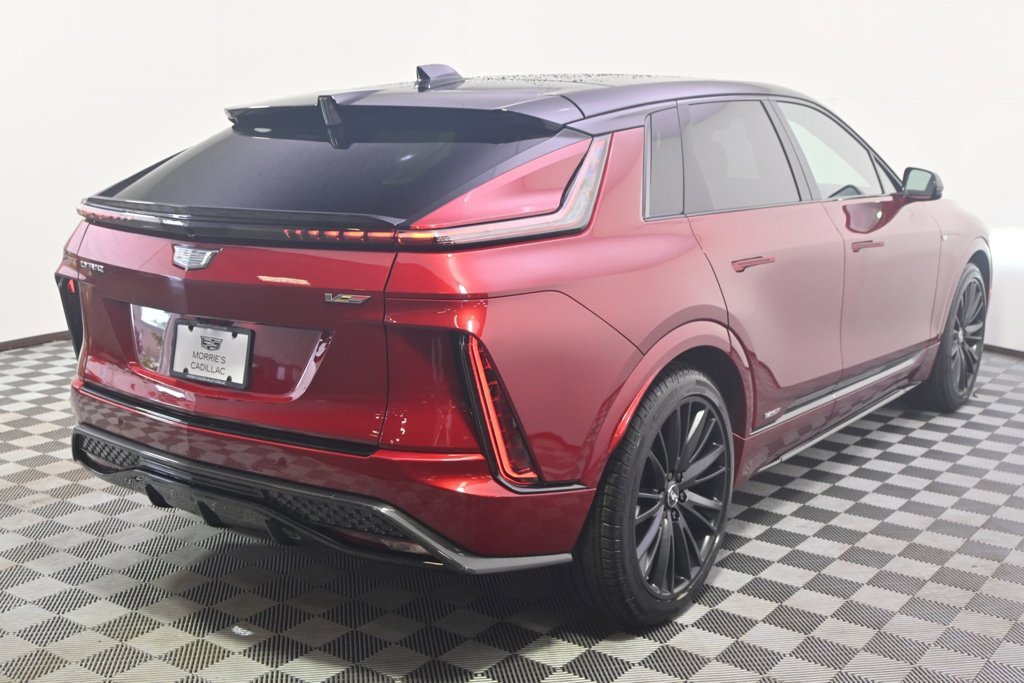 New 2026 Cadillac Lyriq V w/ Exterior Carbon Fiber Package image 7