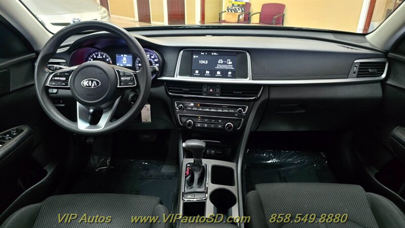 Used 2019 Kia Optima LX FWD image 18