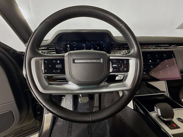 Used 2024 Land Rover Range Rover Long Wheelbase SE AWD/4WD image 12