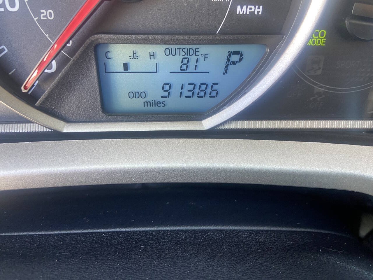Used 2014 Toyota RAV4 XLE FWD image 13