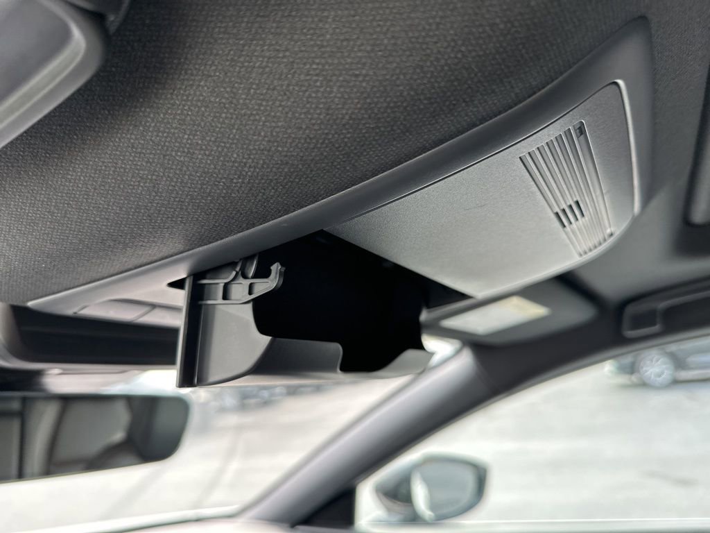 New 2026 MAZDA MAZDA3 Hatchback w/Premium Plus Pkg image 39