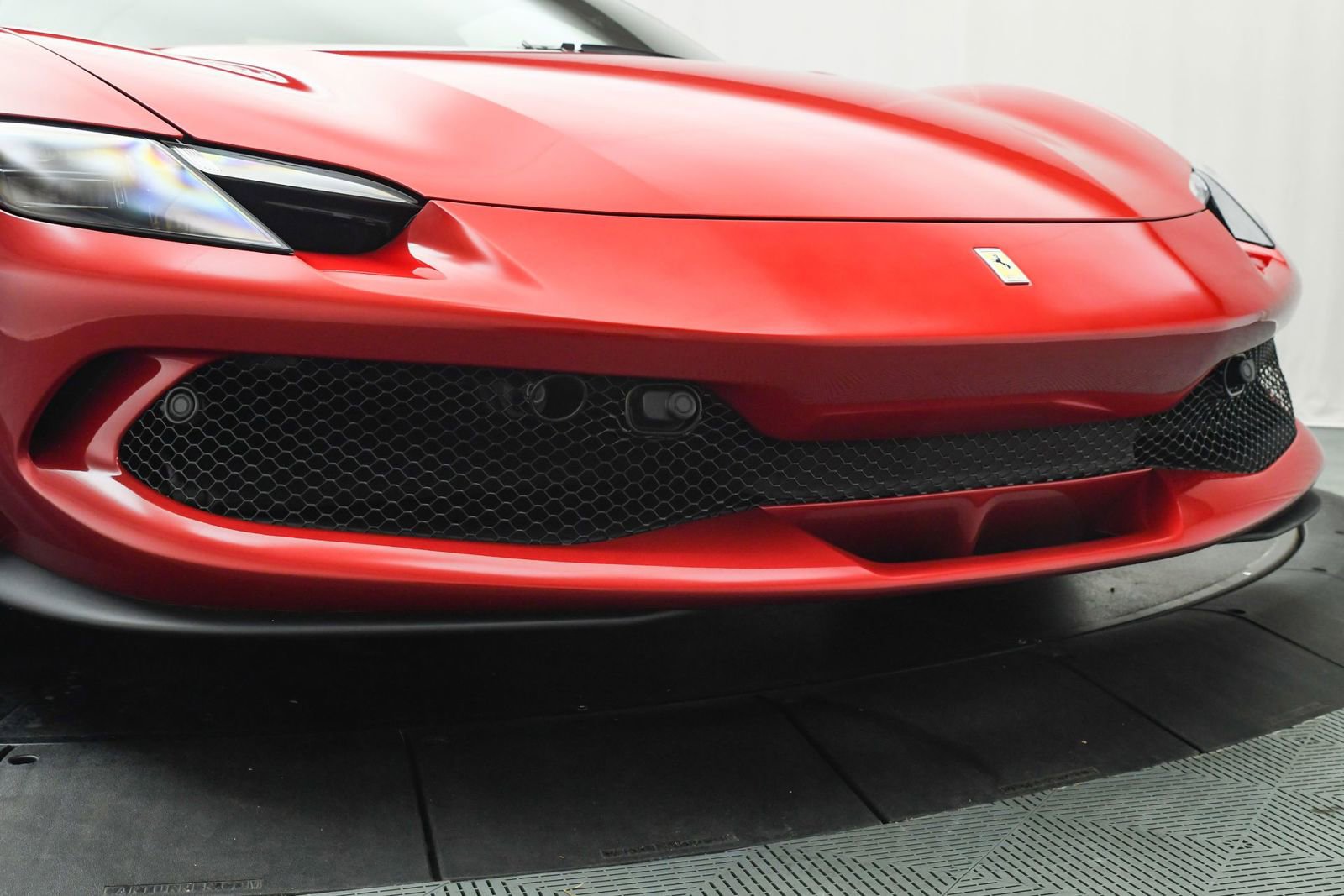 Used 2025 Ferrari 296 GTB RWD image 27