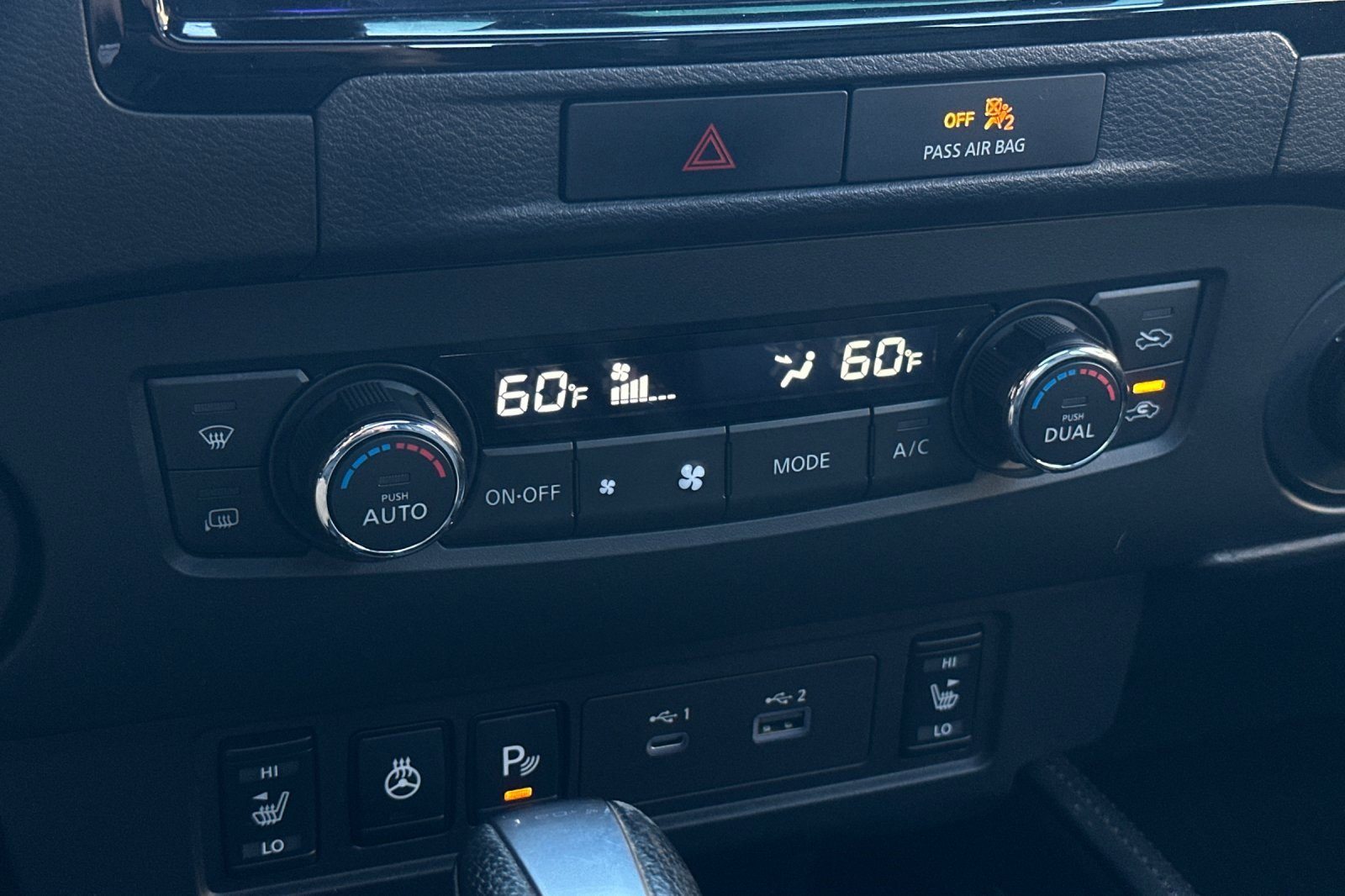 Used 2022 Nissan Frontier Pro-X w/ Pro-X Premium Package image 27