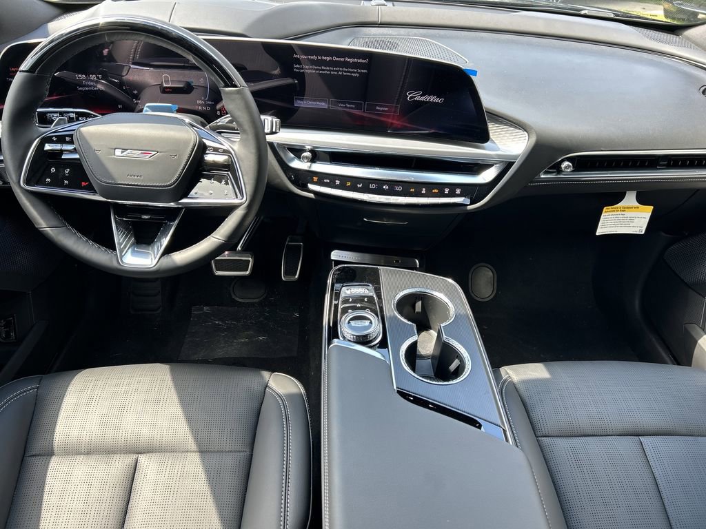 New 2026 Cadillac Lyriq V AWD/4WD image 13