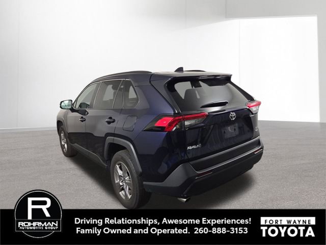 Used 2025 Toyota RAV4 XLE AWD/4WD image 9