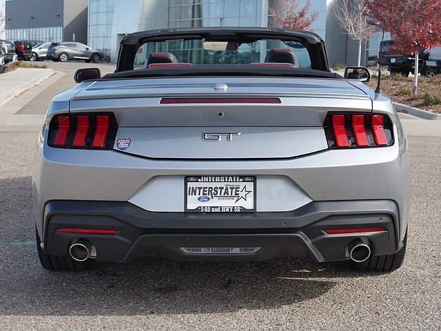 Used 2024 Ford Mustang GT Premium image 4